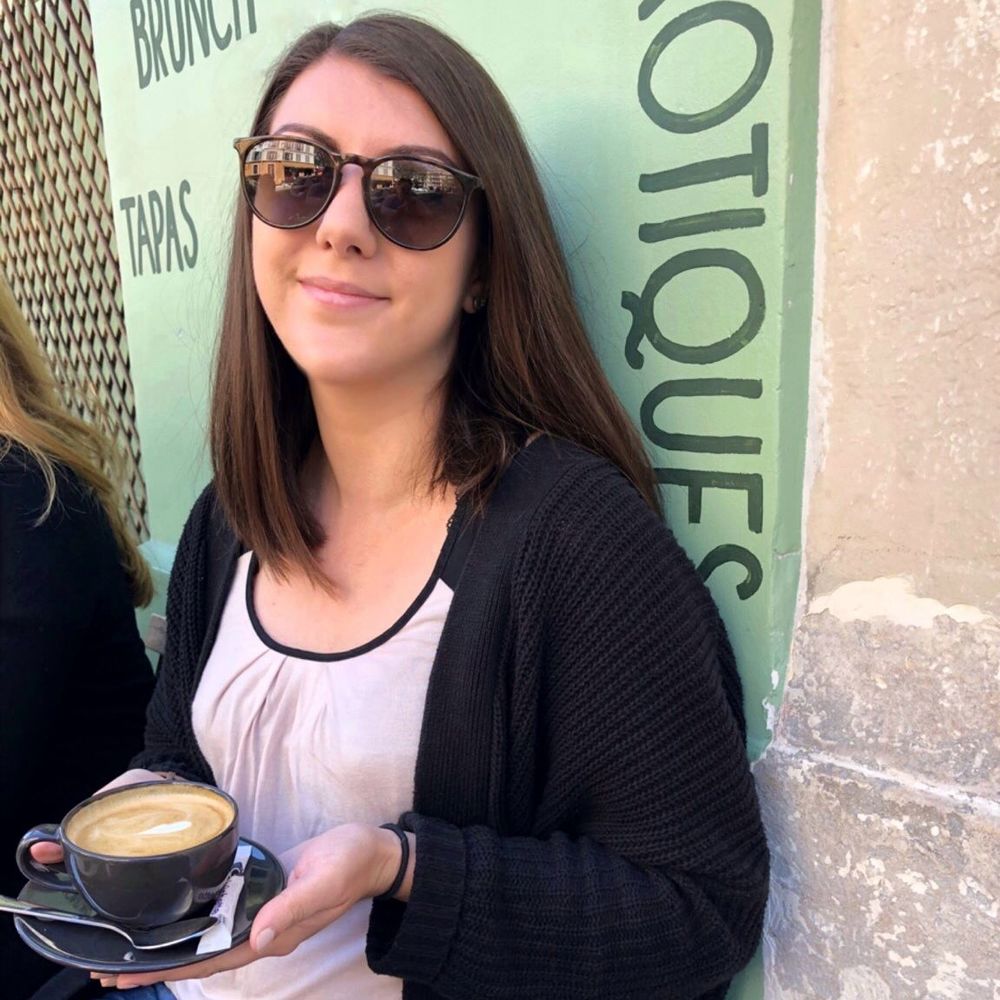 Meet your Posher, Nicole